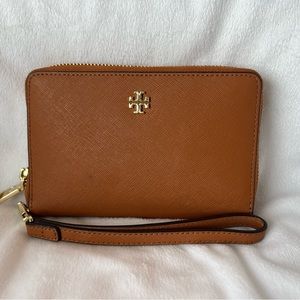 Tory Burch Emerson Mini Continental Wallet in Tan